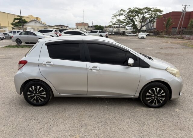 2014 Toyota Vitz