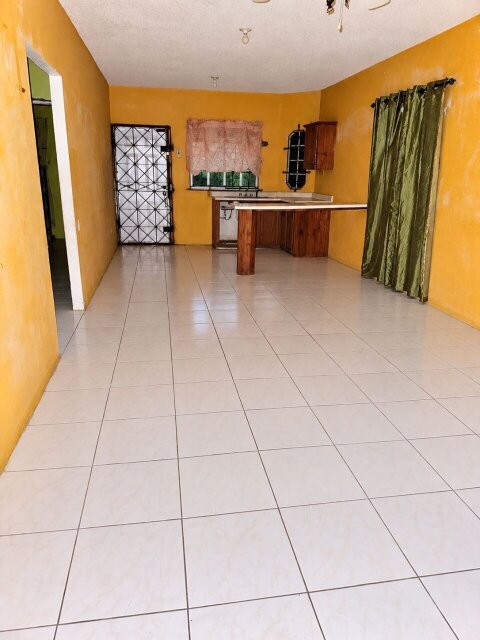 2 Bedroom 1 Bath House For Sale - HUGE LAND SPACE