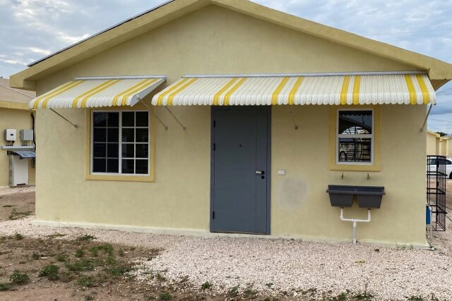 2 BEDROOM HOUSE FOR RENT