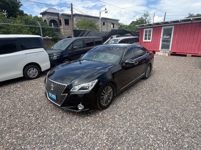 2015 Crown Athlete S