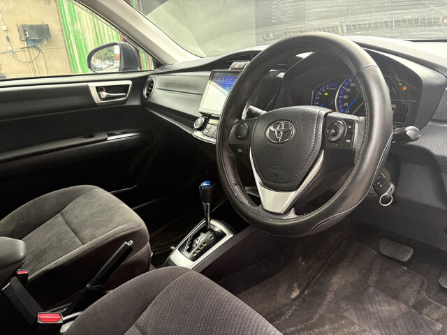 2015 Toyota Axio