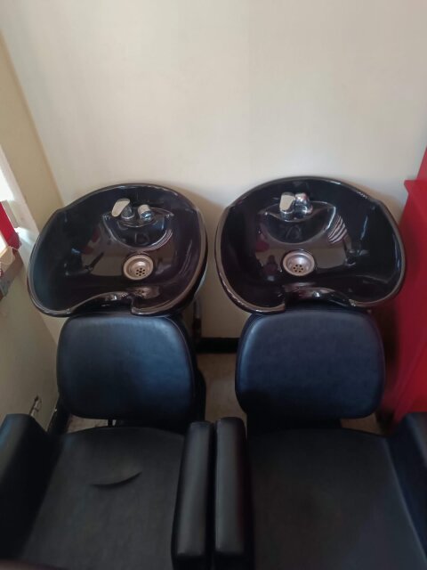 Wash Chairs Hair Styling Equipment Kingston