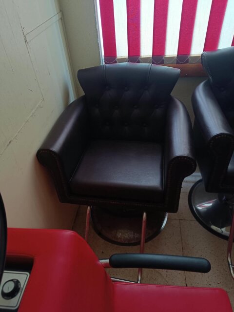Barber Chair Hair Styling Equipment Kingston