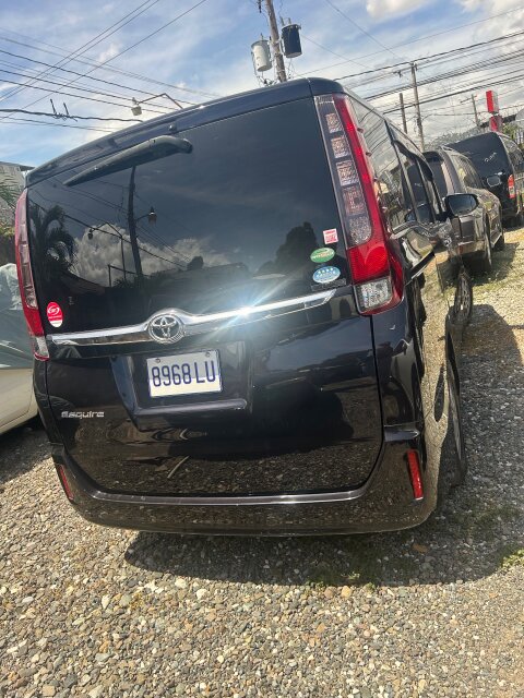 2015 Toyota Esquire