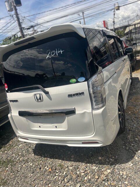 2014 Honda Stepwagon