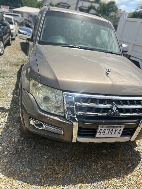 2016 Mitsubishi Pajero Cars Constant Spring Road