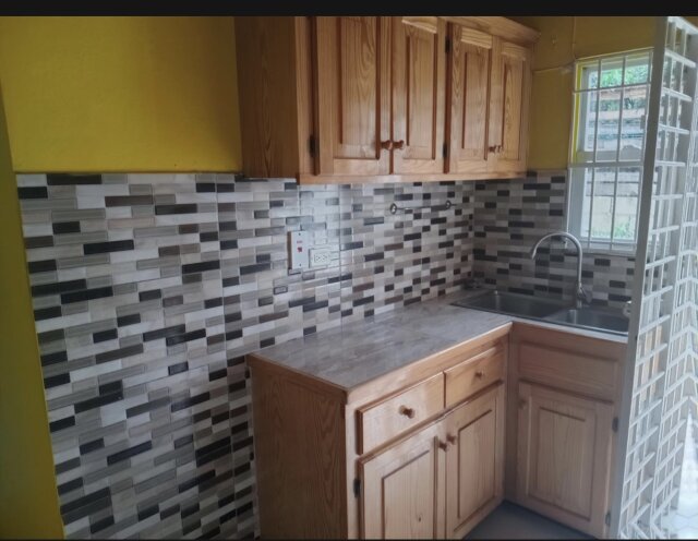 2 Bedroom House For Rent Barbican