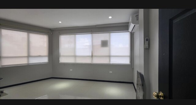 Commercial Office Space For Rent Clock Tower Plaza