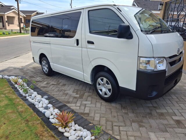 2021 Toyota Hiace 4.150m Neg