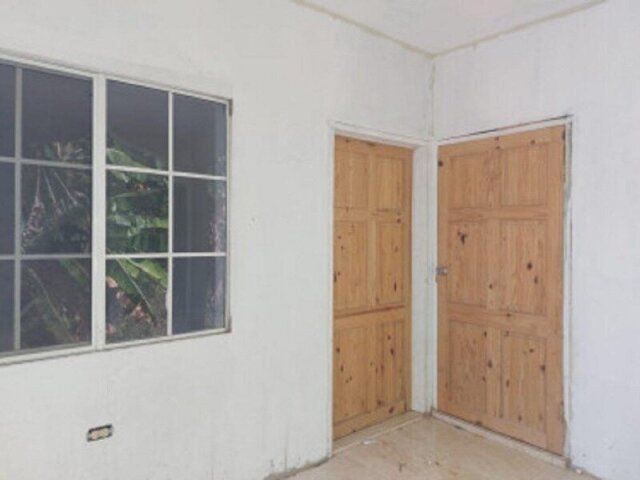 CORNWALL COURTS 3BED 3BATH HOUSE FOR SALE $25 MILL