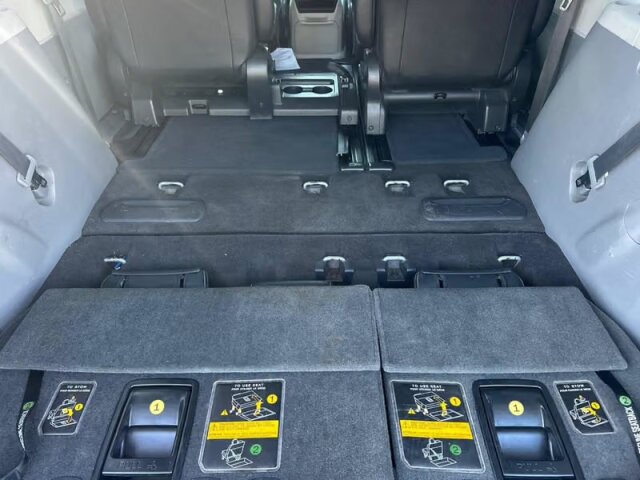 2016 Toyota Sienna SE FWD
