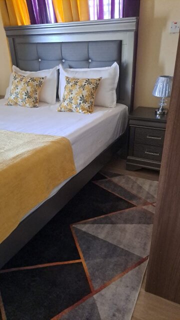 PORTMORE VILLAS AIRBNB (A HOME AWAY FROM HOME)