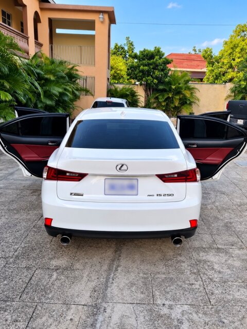 2015 Lexus IS 250 F Sport AWD — Left-Hand Drive