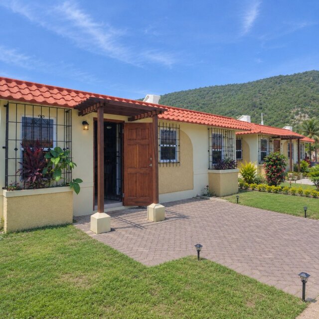 2 Bedroom House Houses Portmore