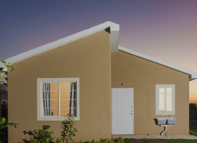 Charming 2 Bedrooms Home in Portmore Village