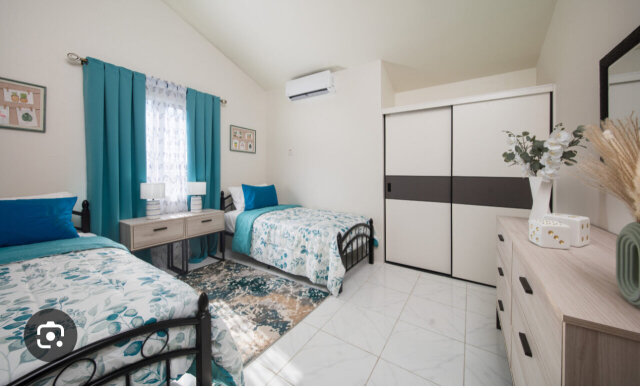 Charming 2 Bedrooms Home in Portmore Village