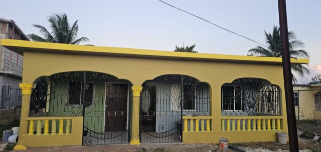 Spacious 2 Bedrooms Apartment in Tryall Estate Houses Tryall Estate ,St Jago Heights
