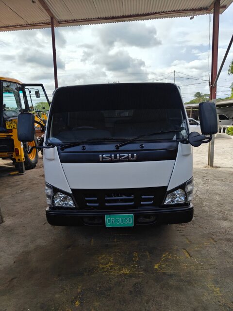 2005 Isuzu Elf Tipper Trucks Spanish Town