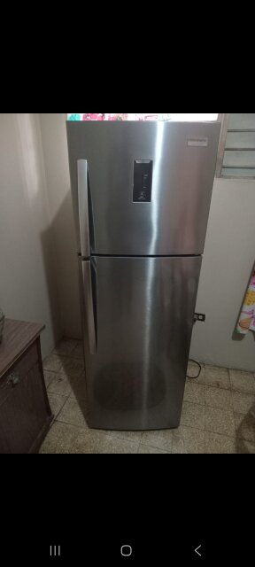 Energy Efficient Frigidaire Fridge