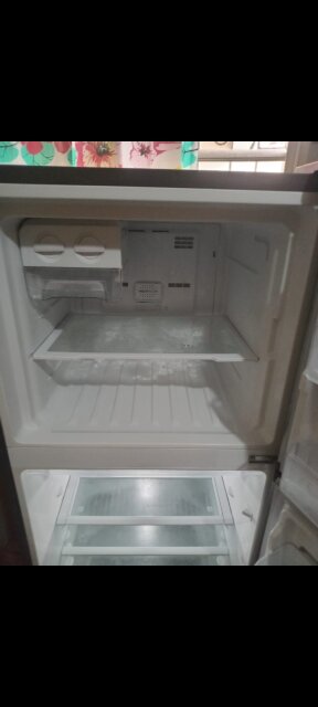 Energy Efficient Frigidaire Fridge