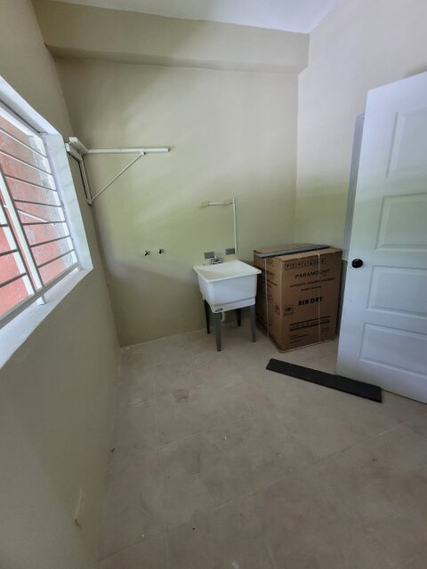 1 Bedroom|Shared Property