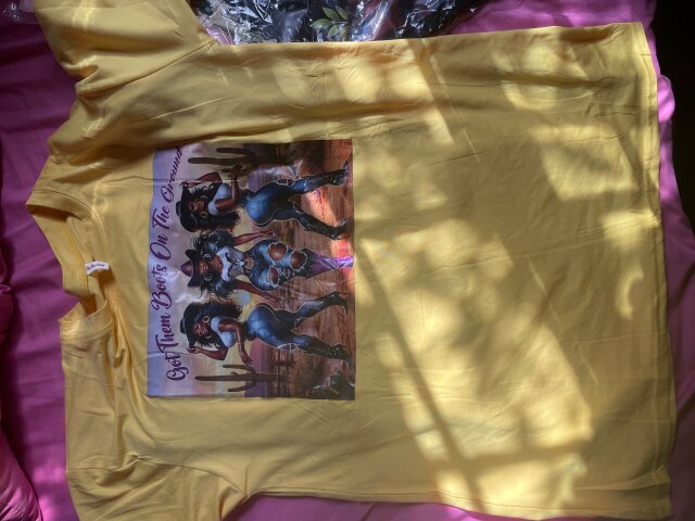 Ladies T-shirt For Sale 1500 Jmd For One