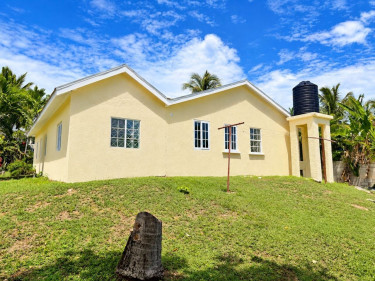 2 Bedroom House