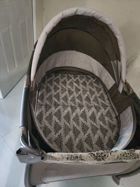 Graco Pack N Play Bassinet/Playard
