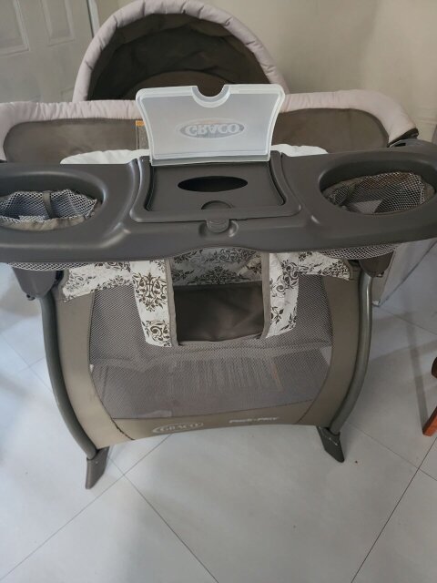 Graco Pack N Play Bassinet/Playard