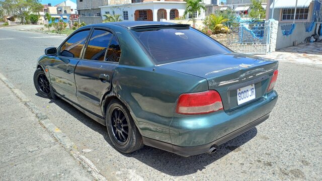 Mitsubishi Galant
