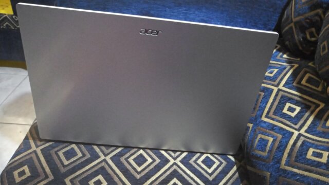 Acer Aspire AL15-33P. Laptops Mandeville