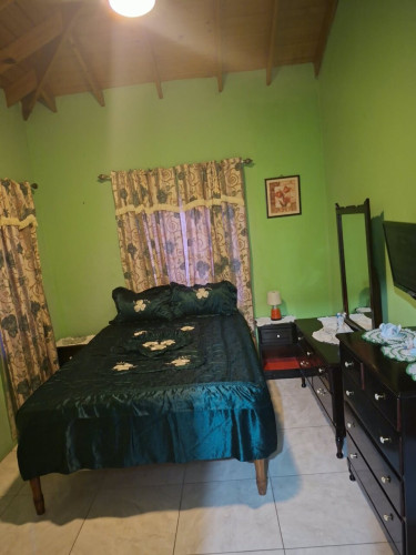 1 Bedroom Apartments Emerald Estate