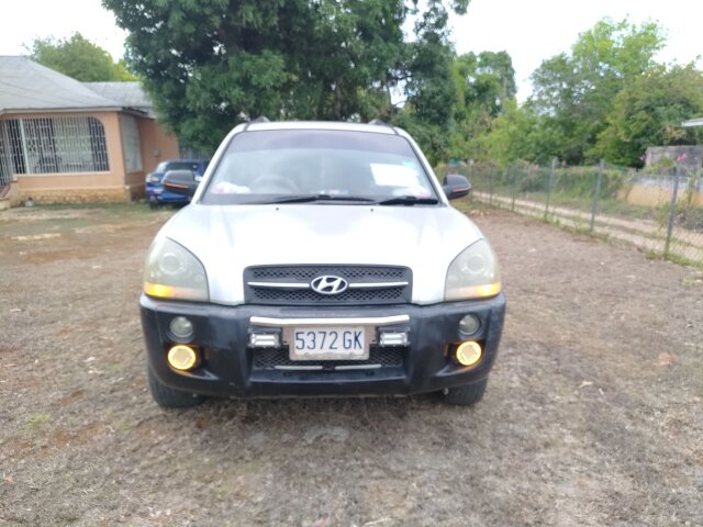 2005 Hyundai Tucson 4-cylinder 2.0l