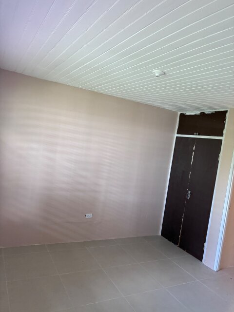 Newly Renovated 1 Bedroom Apartment on Trafalgar