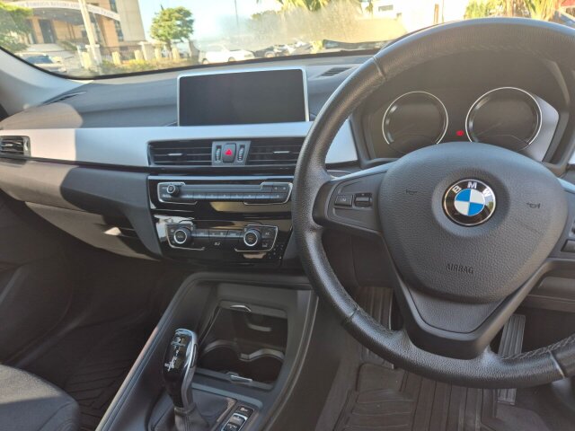 BMWX1 2021