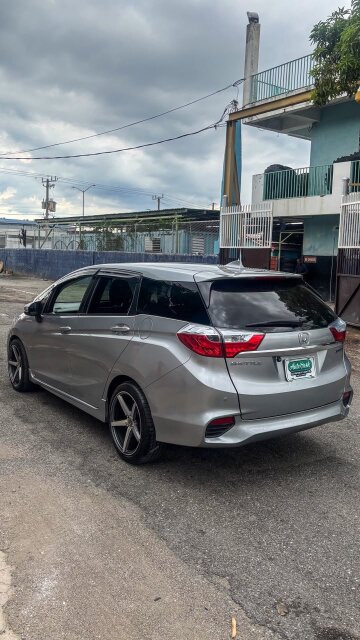 2019 Honda Fit Shuttle