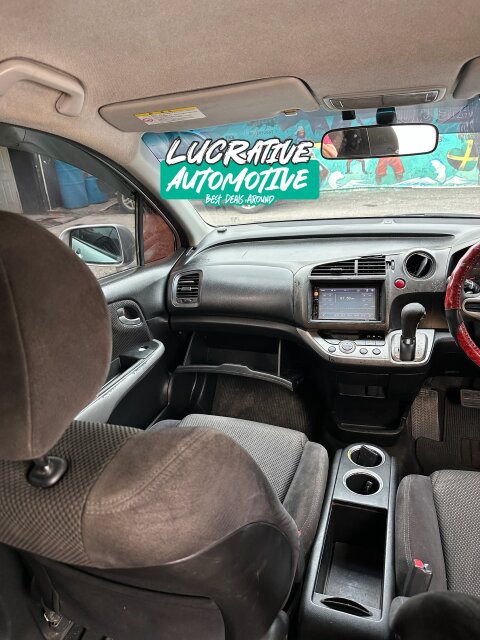 2013 Honda Stream RSZ