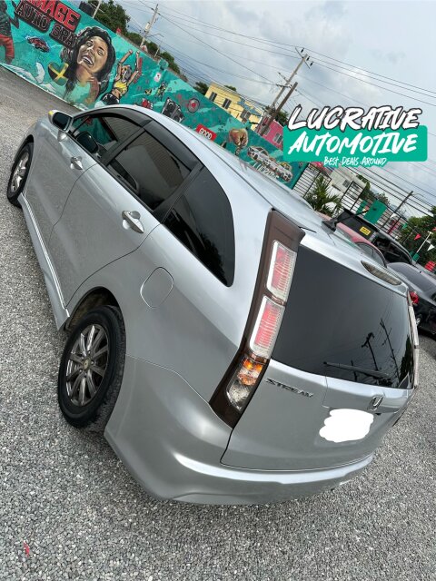 2013 Honda Stream RSZ