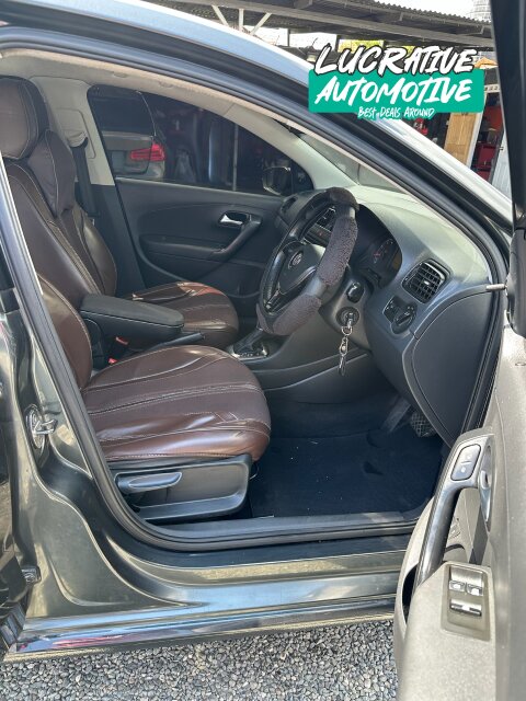 2016 VW Polo