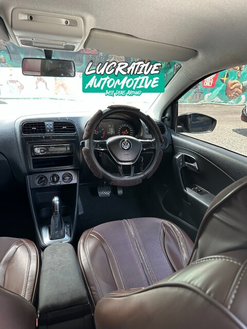 2016 VW Polo