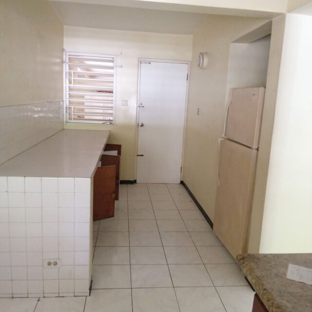 Cozy 3 Bedrooms House, Centrally Located
