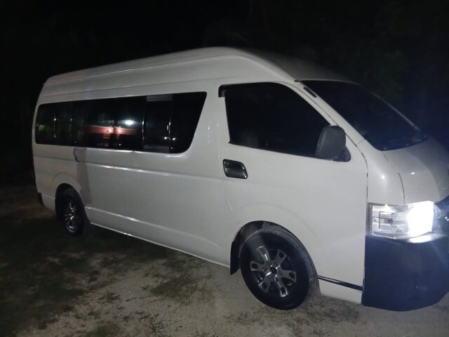 2011 Toyota Hiace Buses Negril