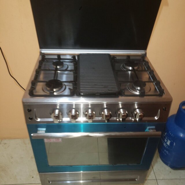 Blue World, Large 5 Burner Stove With Grill Stoves Barbican