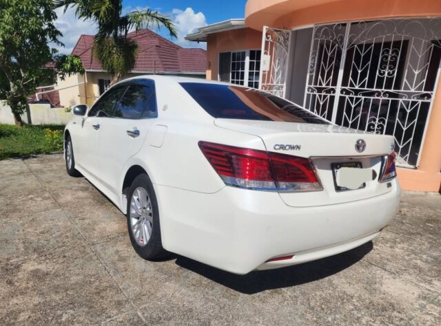 2015 Toyota Crown 876_496_2147