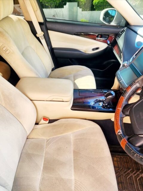 2015 Toyota Crown 876_496_2147