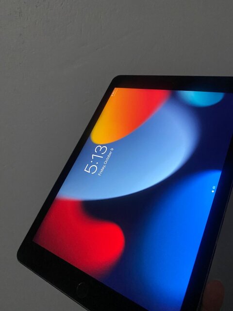 IPAD AIR 2 128GB FOR SALE, FULLY FUNCTIONAL Tablets Kingston
