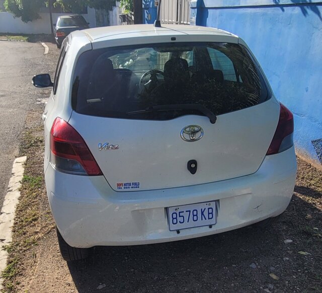 2009 Totoya Vitz