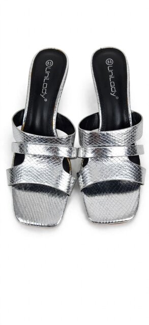 Silver Snake Print Kitten Heel Mules — Size 8.5 ✨