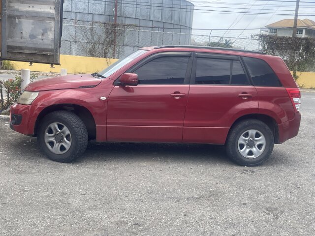 2014 Suzuki Grand Vitra All Wheel Drive Vans & SUVs Papine