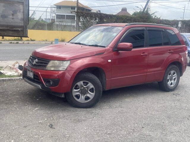 2014 Suzuki Grand Vitra All Wheel Drive